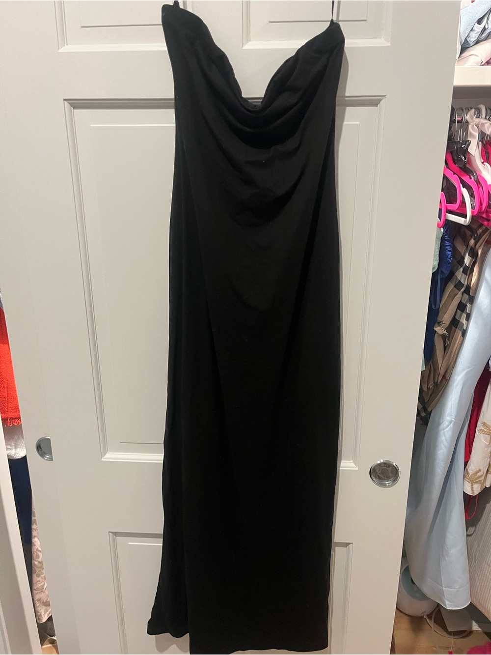 Black strapless Evening Dress - Classic Women’s Gown